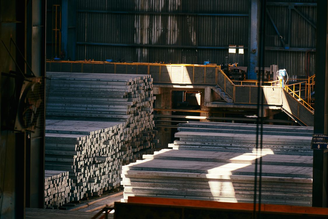 Inventory strategy for laser machine spare parts and consumables